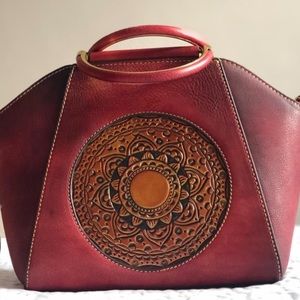 Gravy leather handbags